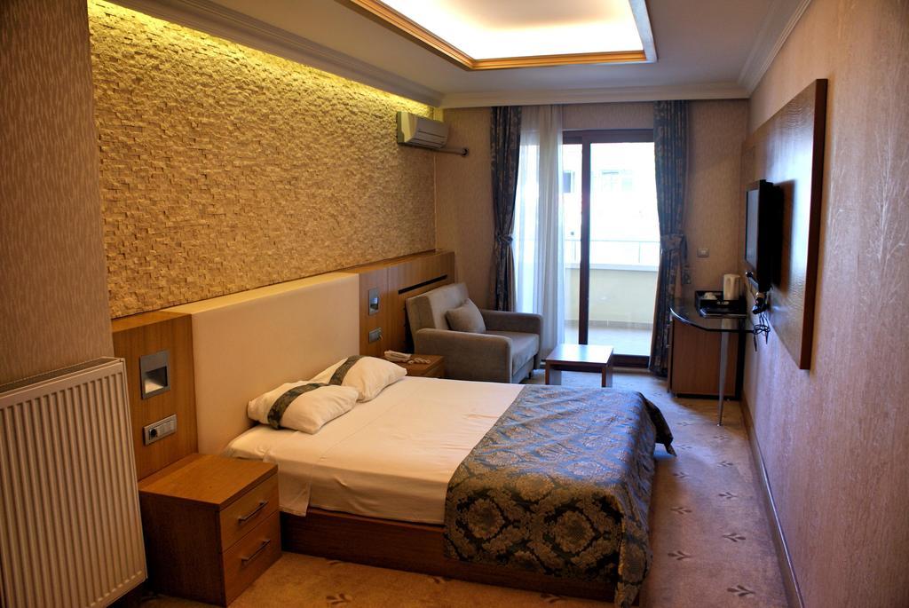 Green Thermal Hotel ヤロヴァ 部屋 写真
